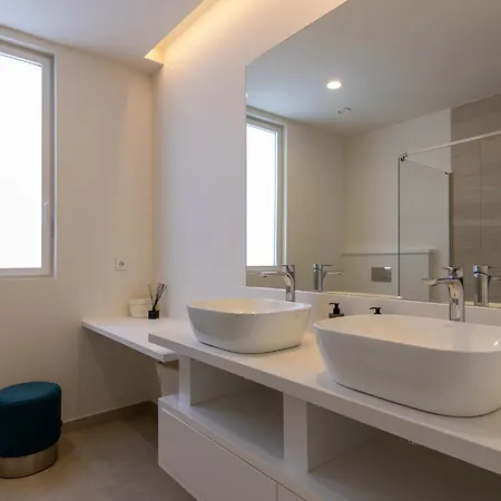 Serenity Casa Encanto Holiday home *