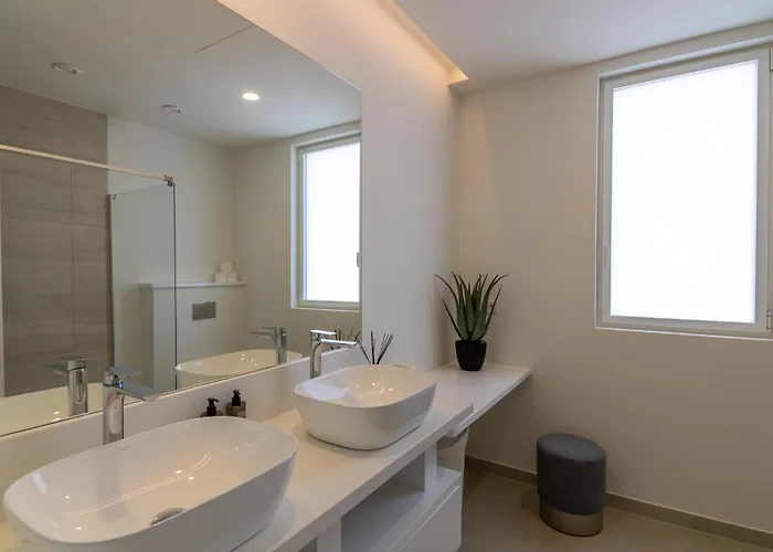 Serenity Casa Encanto אדחה