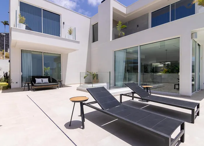 Serenity Casa Encanto אדחה