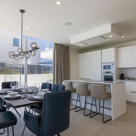 بيت للعطل Serenity Casa Encanto أذيخي